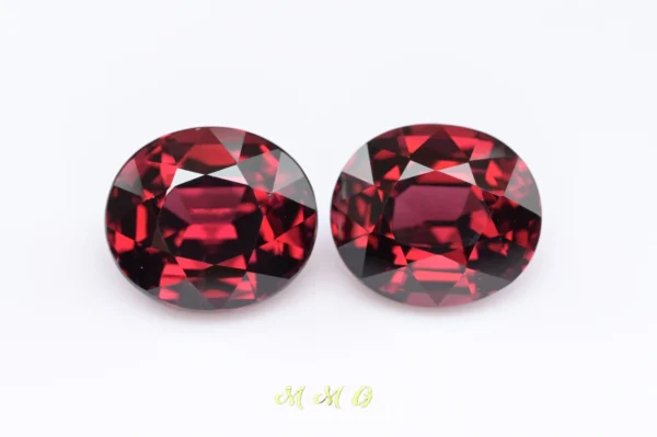 11.84 Carat Natural Pair Mahenge Garnet Gemstone - Image 4